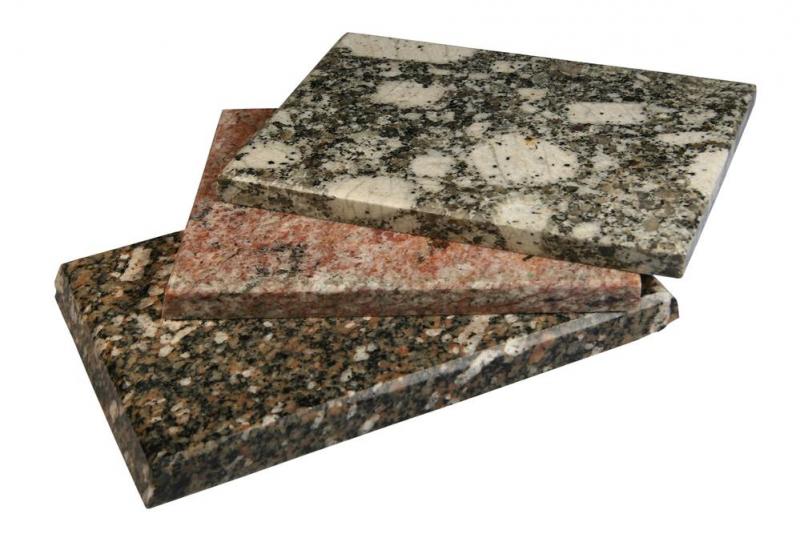 Monument fun&eacute;raire : guide pour choisir un hommage durable